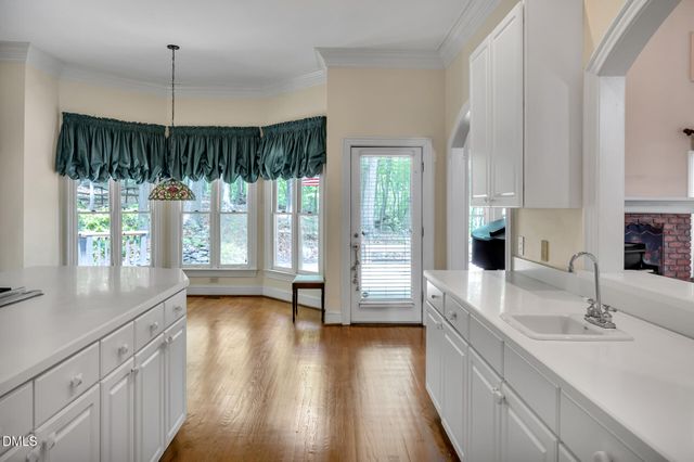 10234 Governors Drive, Chapel Hill, NC 27517