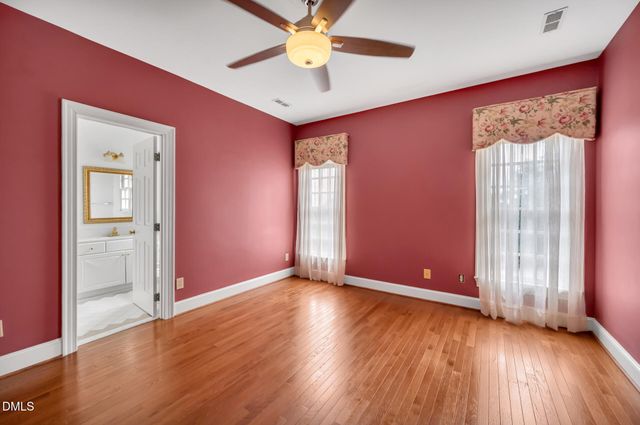 10234 Governors Drive, Chapel Hill, NC 27517