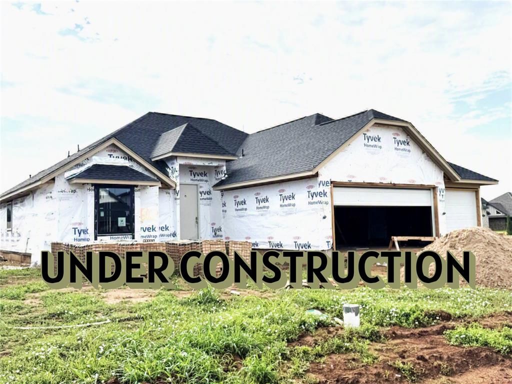 16024 Navarra Way, Oklahoma City, OK 73170