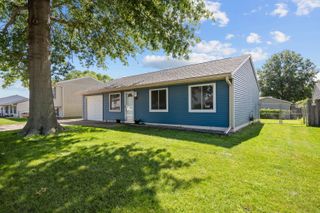 909 Ash Drive, Colona, IL 61241
