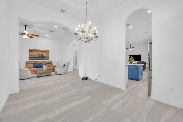 1413 W Island Club Square, Vero Beach, FL 32963