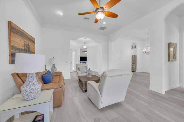 1413 W Island Club Square, Vero Beach, FL 32963