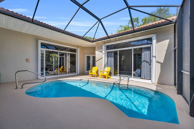 1413 W Island Club Square, Vero Beach, FL 32963