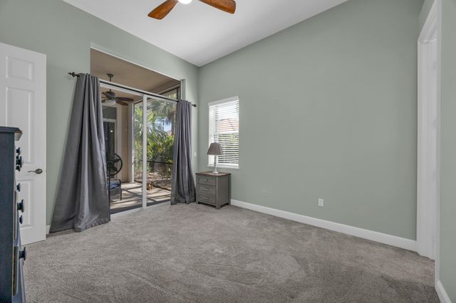 1413 W Island Club Square, Vero Beach, FL 32963