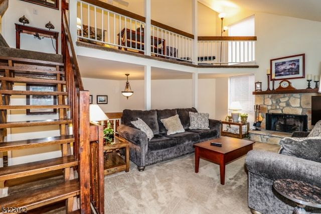 498 Auten Rd 2D, Hillsborough Twp., NJ 08844
