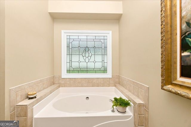 2012 Wynciliff Court, Buford, GA 30519