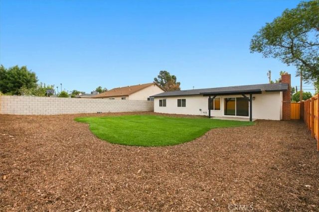 7614 Tamarind, Fontana, CA 92336