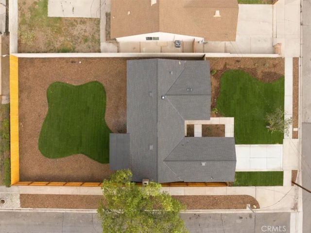 7614 Tamarind, Fontana, CA 92336