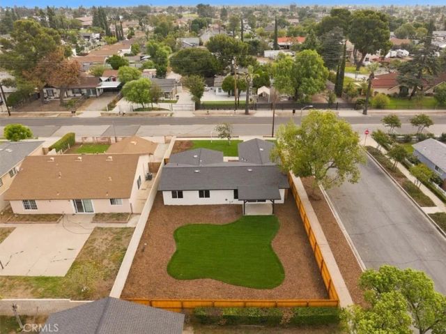 7614 Tamarind, Fontana, CA 92336
