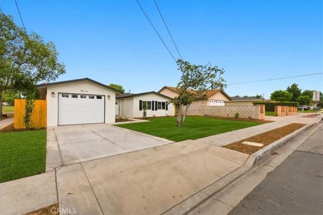 7614 Tamarind, Fontana, CA 92336