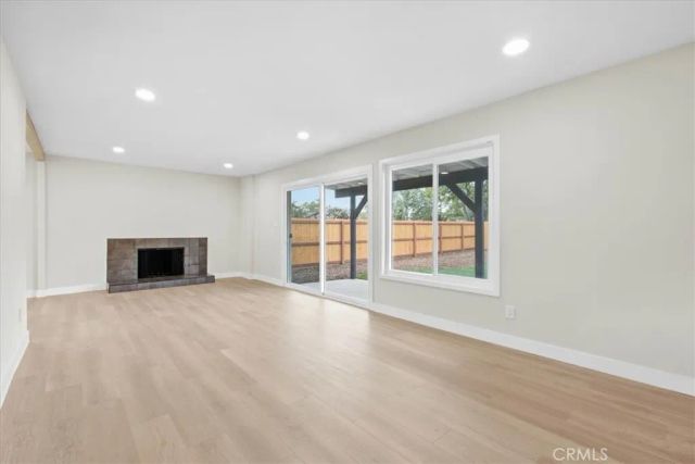 7614 Tamarind, Fontana, CA 92336
