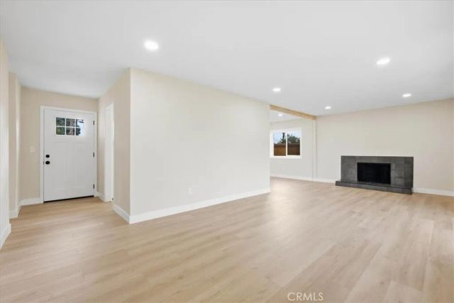 7614 Tamarind, Fontana, CA 92336