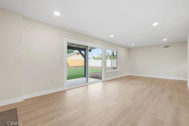 7614 Tamarind, Fontana, CA 92336