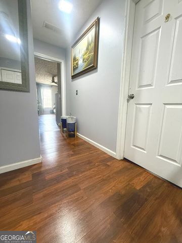 2256 Swan Lake Court, Grayson, GA 30017