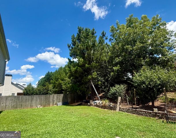 2256 Swan Lake Court, Grayson, GA 30017