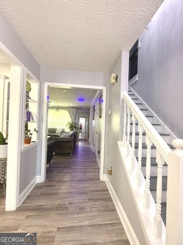 2256 Swan Lake Court, Grayson, GA 30017