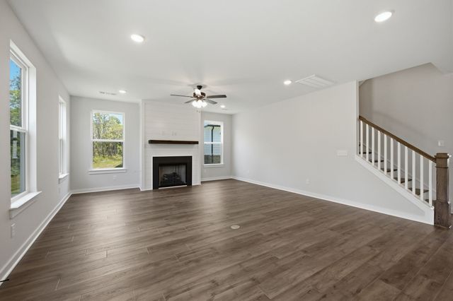 4154 Dream Beetle Loop, Rockvale, TN 37153