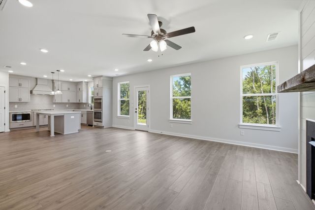 4154 Dream Beetle Loop, Rockvale, TN 37153