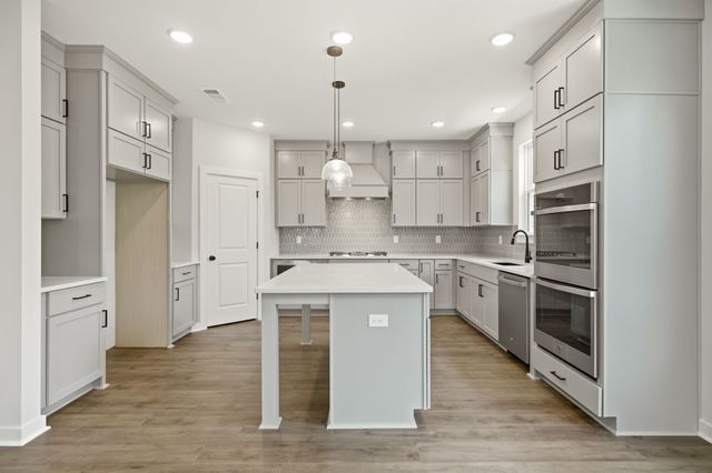 4154 Dream Beetle Loop, Rockvale, TN 37153