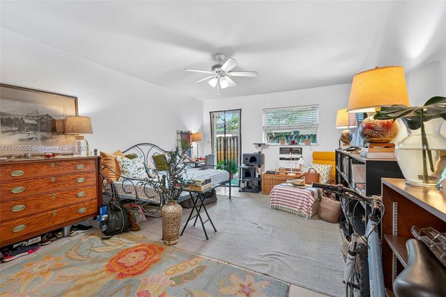 1219-1221 NE 18th Ave, Fort Lauderdale, FL 33304