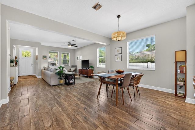 1003 E COMANCHE AVENUE, Tampa, FL 33604