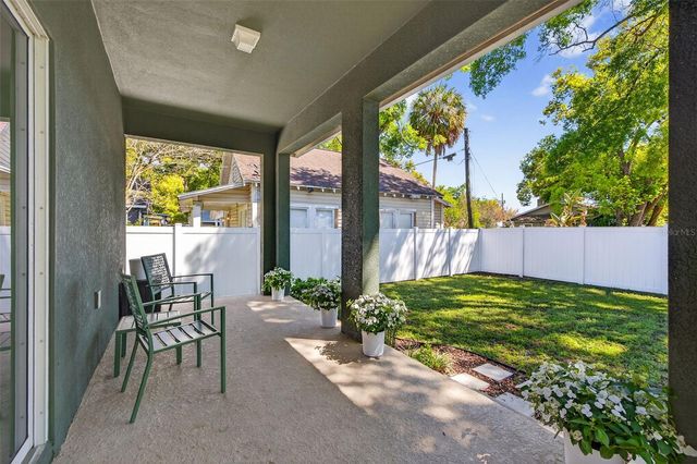 1003 E COMANCHE AVENUE, Tampa, FL 33604