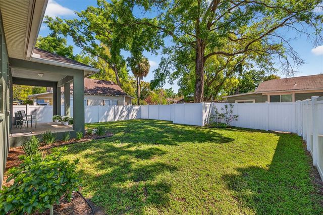 1003 E COMANCHE AVENUE, Tampa, FL 33604