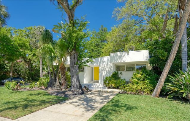 4223 W CLEVELAND STREET, Tampa, FL 33609