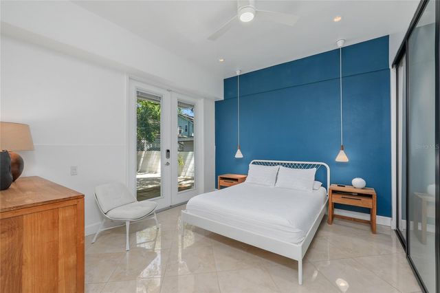 4223 W CLEVELAND STREET, Tampa, FL 33609