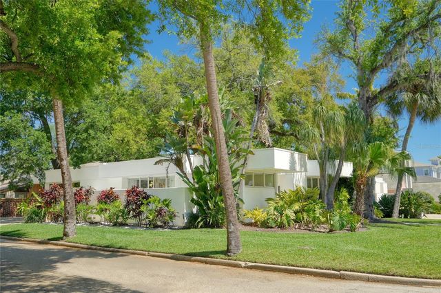 4223 W CLEVELAND STREET, Tampa, FL 33609