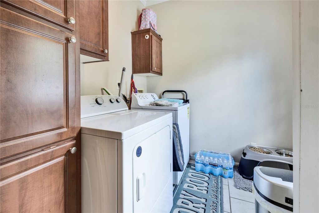 Image 21 of property listing at 360 LAKESHORE DRIVE, St Augustine, FL 32095