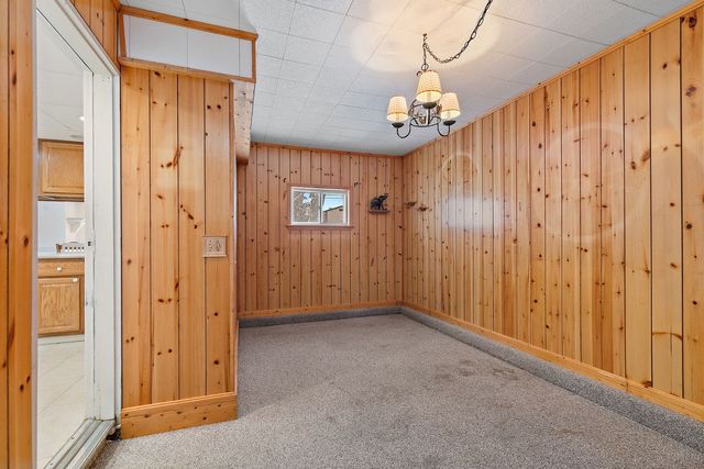 213 Villa Road, Streamwood, IL 60107