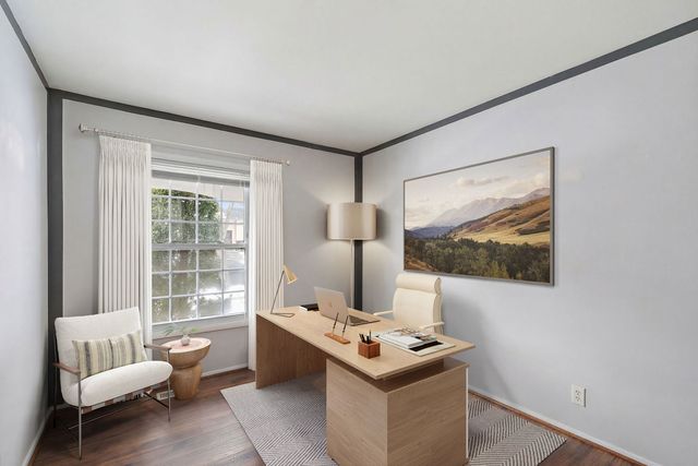 213 Villa Road, Streamwood, IL 60107