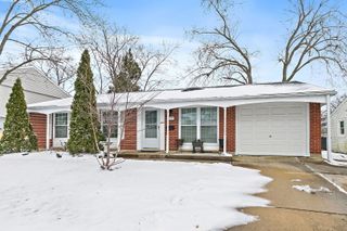 213 Villa Road, Streamwood, IL 60107