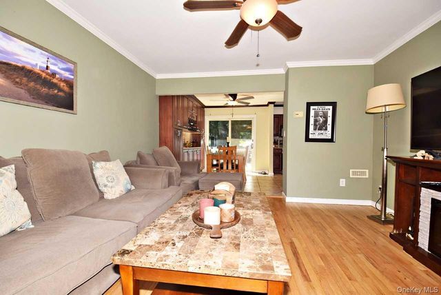 90 Cornell Drive, Smithtown, NY 11787