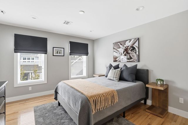 3 Mountain Laurel Way, Plymouth, MA 02360