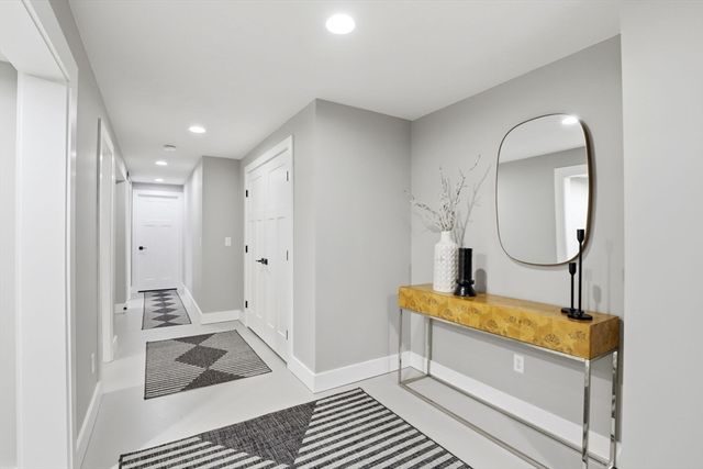 3 Mountain Laurel Way, Plymouth, MA 02360