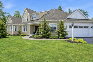 3 Mountain Laurel Way, Plymouth, MA 02360