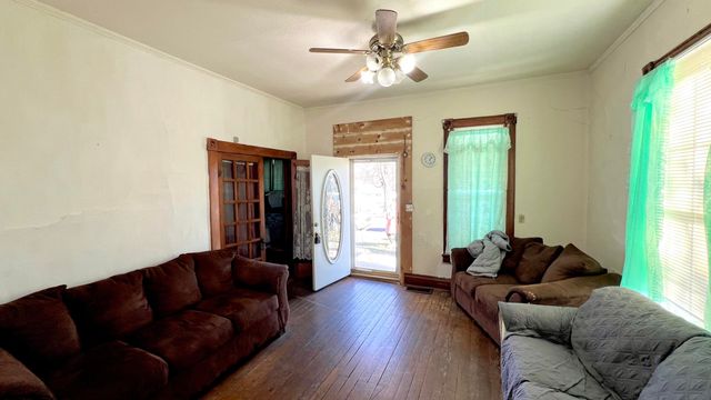 404 Frisco Street, Monett, MO 65708