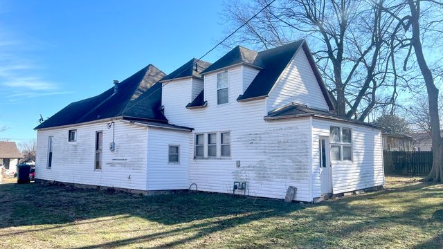 404 Frisco Street, Monett, MO 65708