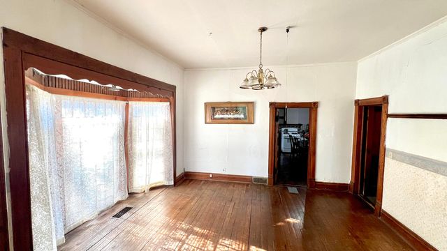 404 Frisco Street, Monett, MO 65708