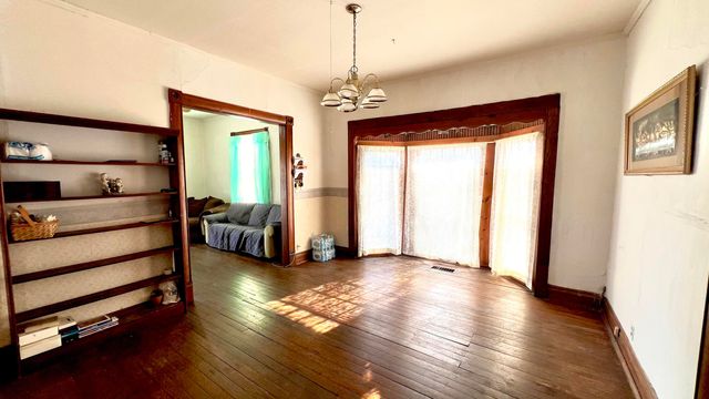 404 Frisco Street, Monett, MO 65708