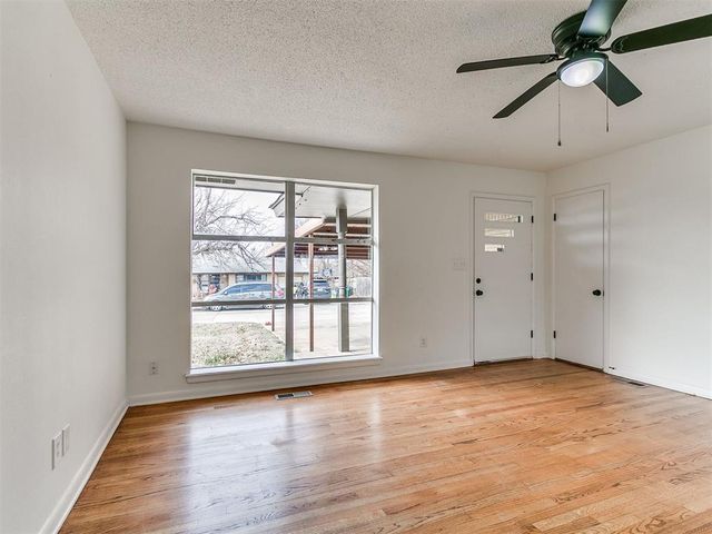 5818 S Eggleston Avenue, Oklahoma City, OK 73109
