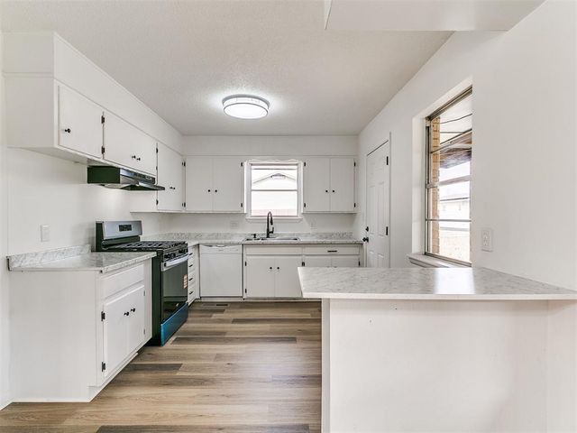 5818 S Eggleston Avenue, Oklahoma City, OK 73109