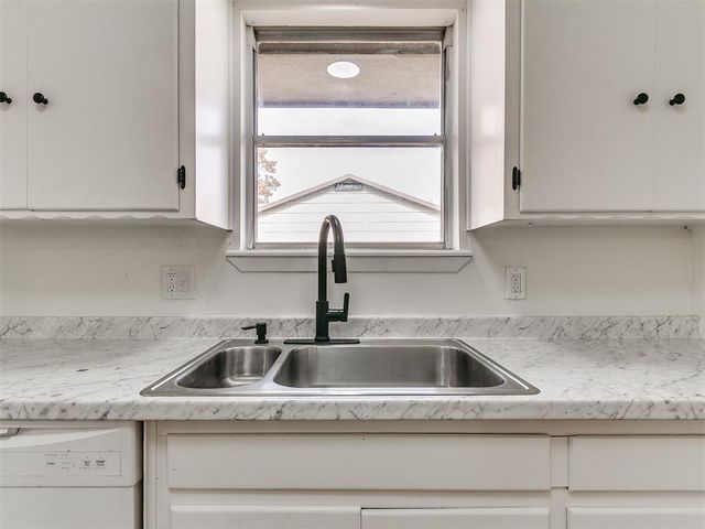 5818 S Eggleston Avenue, Oklahoma City, OK 73109