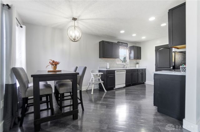 107 Marilyn Way, Brookville, OH 45309