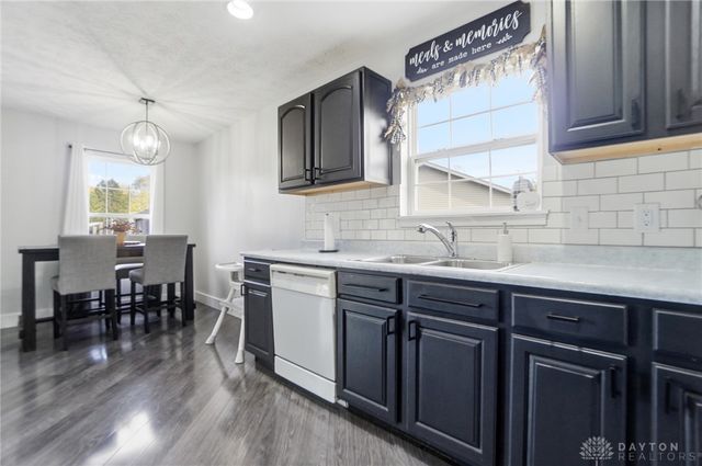 107 Marilyn Way, Brookville, OH 45309