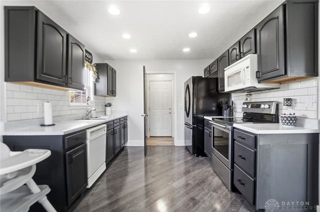 107 Marilyn Way, Brookville, OH 45309