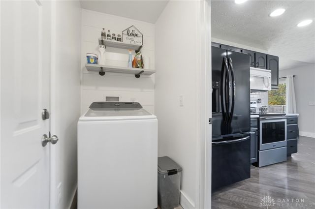 107 Marilyn Way, Brookville, OH 45309