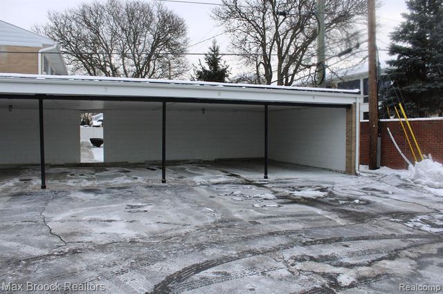 150 Bird Avenue 25, Birmingham, MI 48009